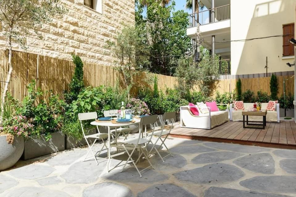 Garden Luxury Apartment By Nimi Group Tel Aviv Bagian luar foto