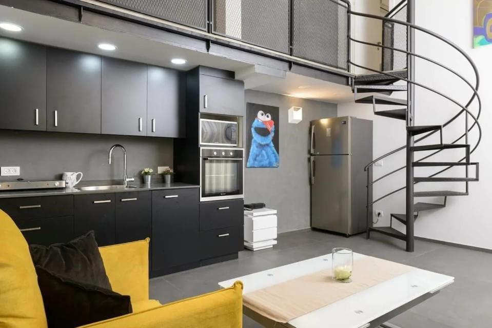 Garden Luxury Apartment By Nimi Group Tel Aviv Bagian luar foto